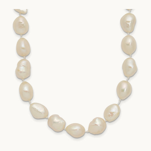 7x11 Baroque White Freshwater Cultured Pearl 18 in Necklace, 14K