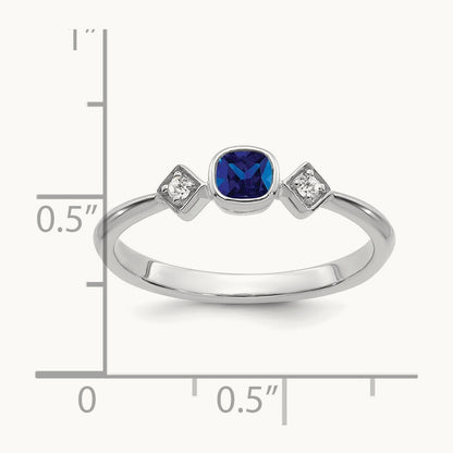 Sapphire and Diamond Ring — photo set