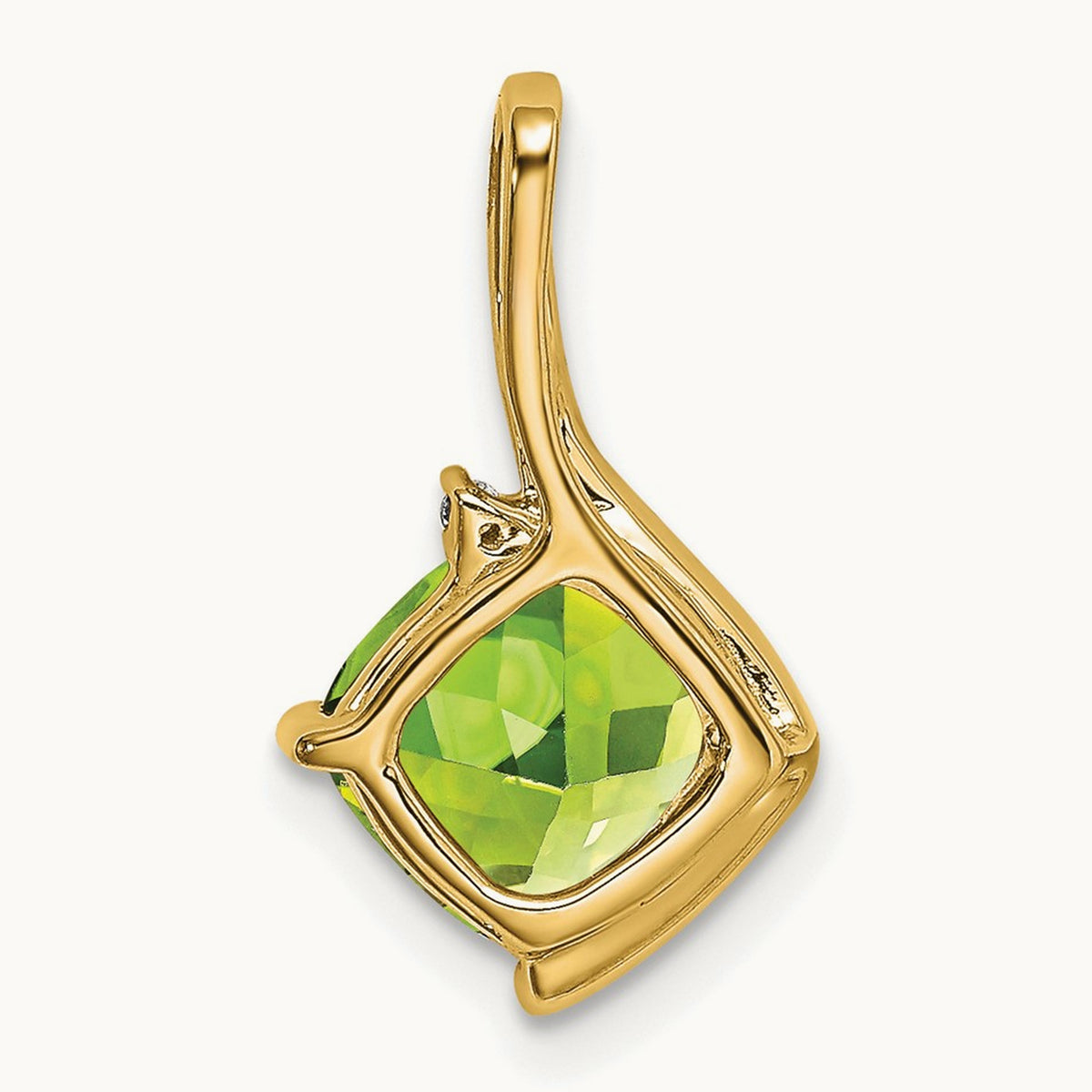 Cushion Peridot and Diamond Pendant — photo set