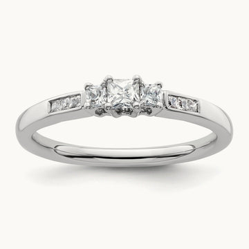 3-Stone Semi-Mount Engagement Ring, 0.10-0.25 ct tw — 1/10 ct, 14K White Gold