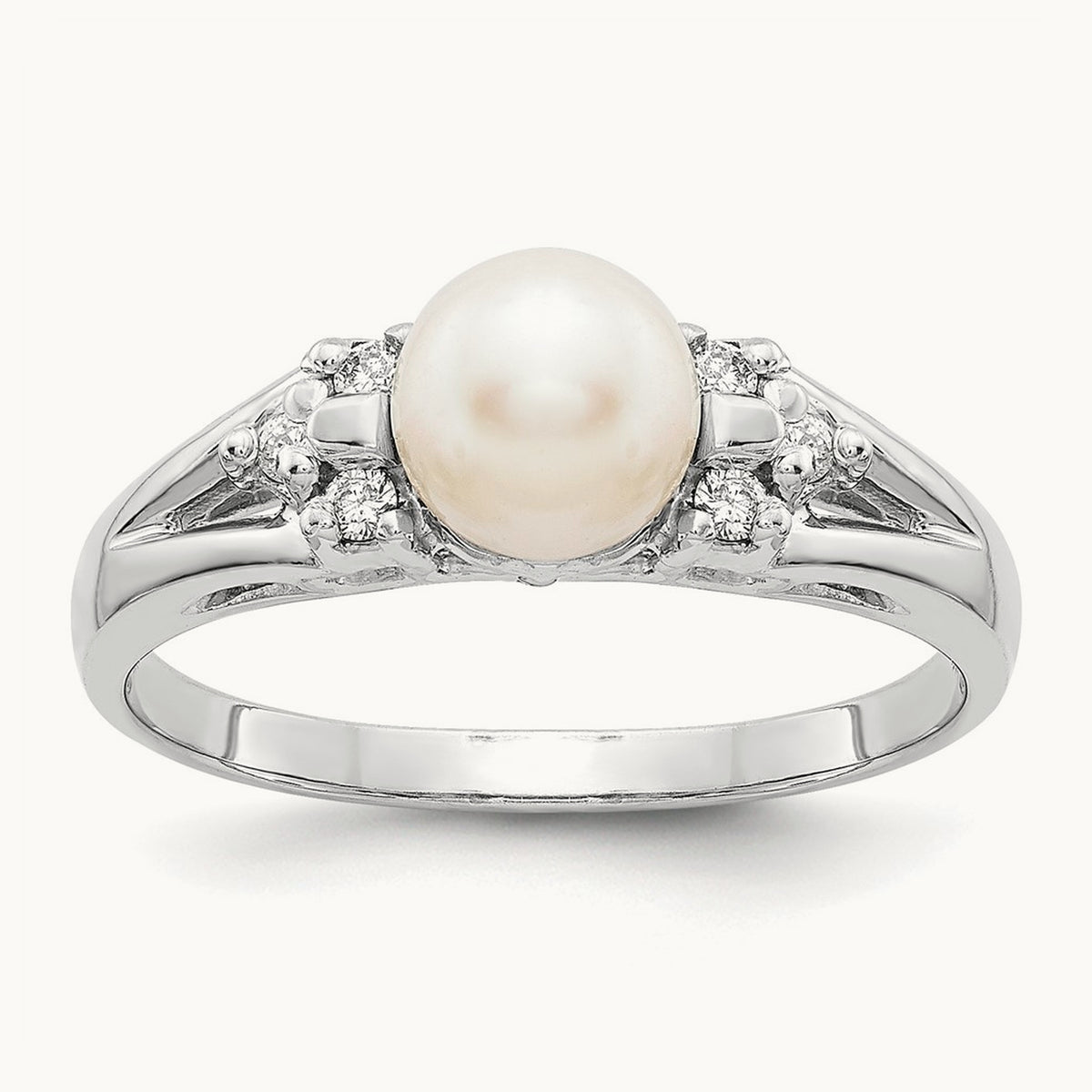 FW Cultured Pearl AA Diamond ring, 6mm, 14K White Gold
