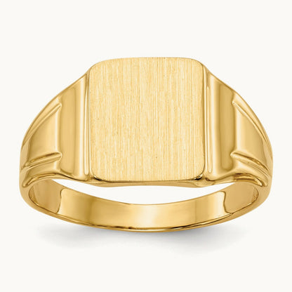 7.5x9mm Closed Back Signet Ring, 14K