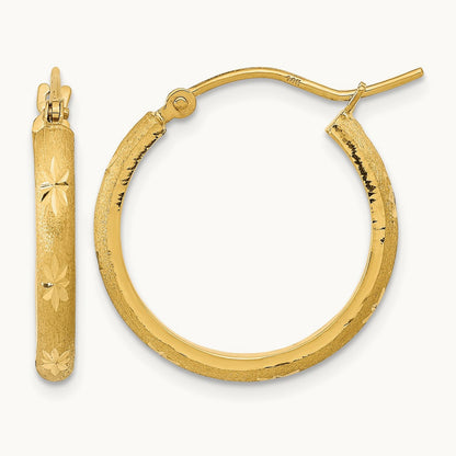 Polished and Satin Diamond-cut Hoop Earrings — photo set