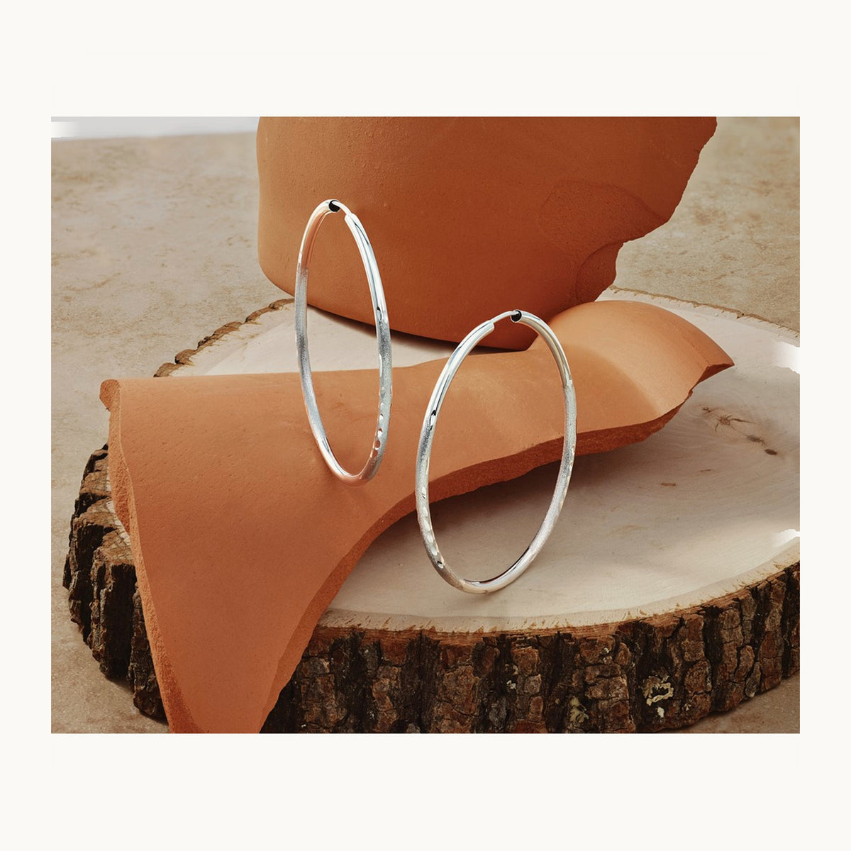 Diamond-cut Endless Hoop Earrings — 40mm, 2mm