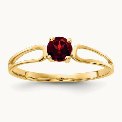 Garnet Ring — 14K Yellow Gold, 6