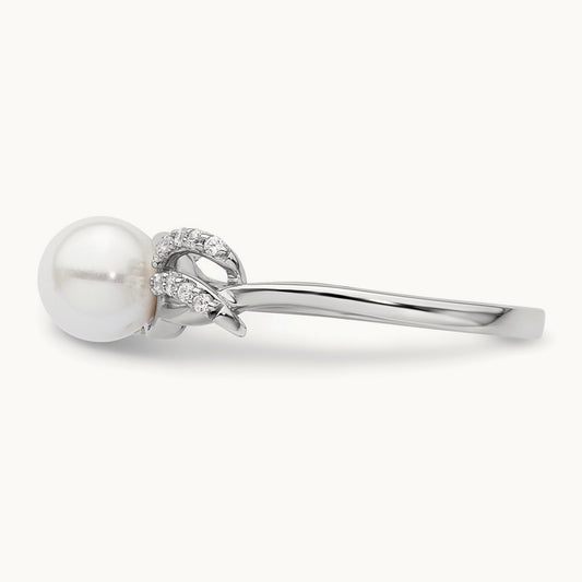 Polished Diamond and Pearl Fashion Ring — photo set
