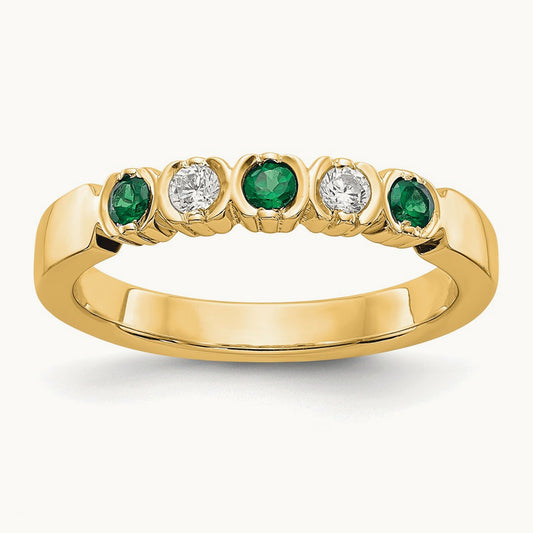 Diamond with Emerald Band — 14K Yellow Gold, 7