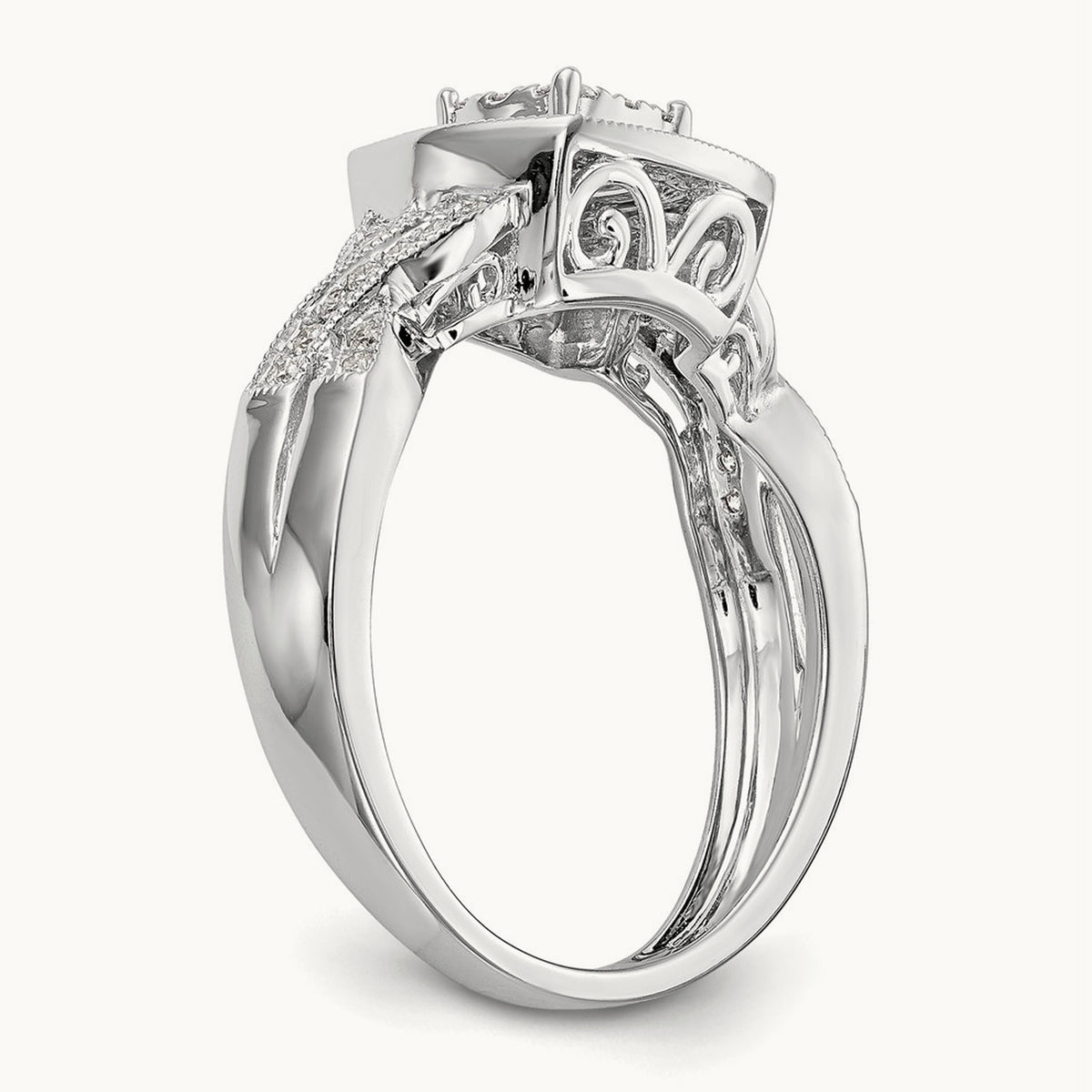Complete Diamond Cluster Engagement Ring — photo set