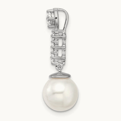 Freshwater Cultured Pearl & Diamond Chain Slide — photo set