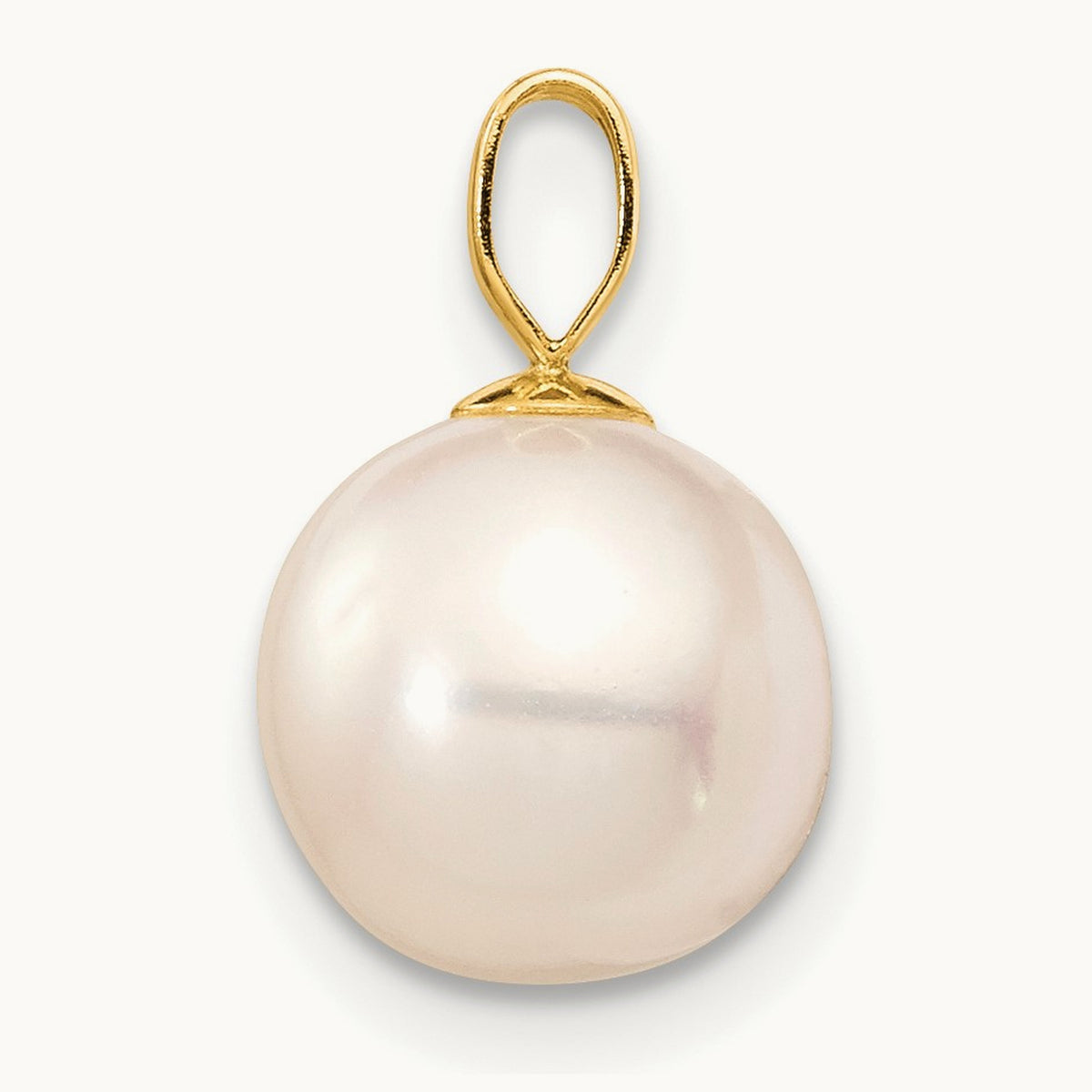 8- Round Freshwater Cultured Pearl Pendant — photo set