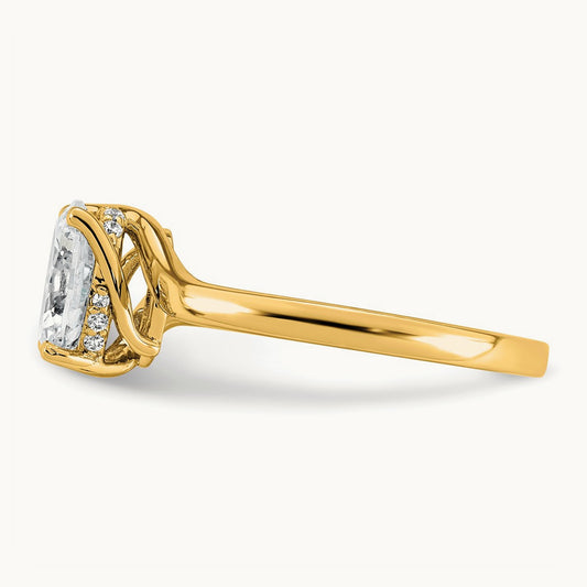Oval Center Twist Ring, 1.00 ct tw Lab-Grown Diamond