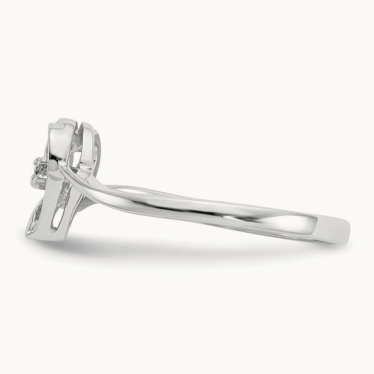 AA Diamond heart ring, 14K White Gold