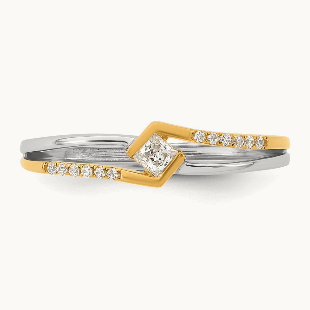 Complete Diamond Promise Ring — photo set
