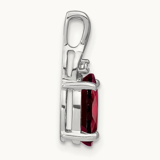 Oval Garnet and Diamond Pendant — photo set