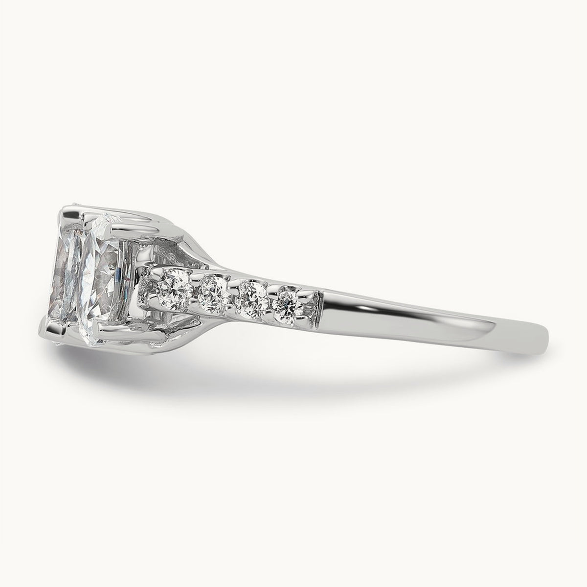 Oval Center Semi-Mount 3 Stone Engagement Ring, 0.10-0.25 ct tw Lab-Grown Diamond — 1/5 ct, 14K White Gold