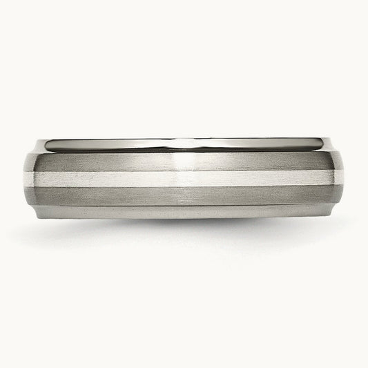 Brushed Center w/Sterling Silver Inlay Ridged Edge Band, 6mm, Titanium