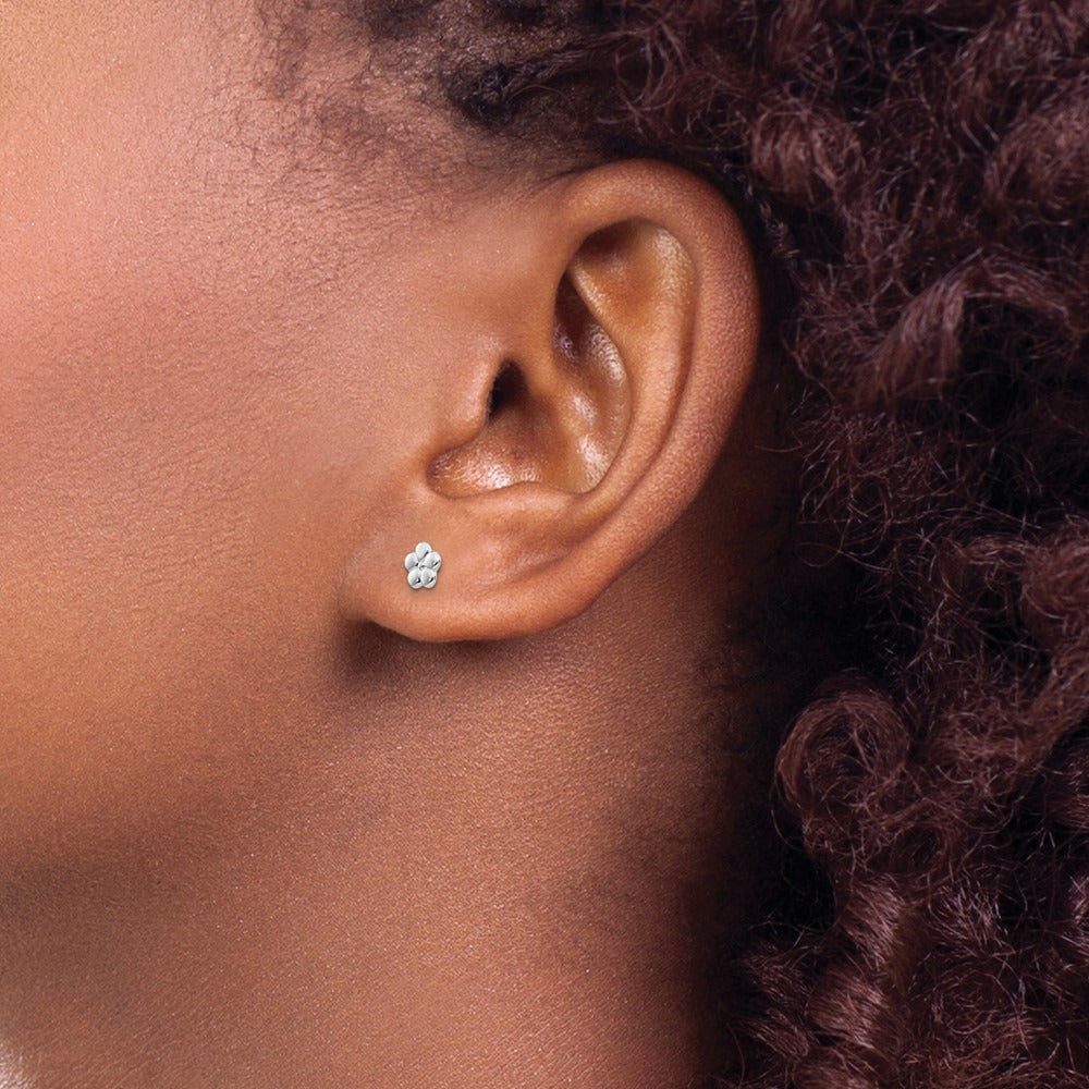 Polished Flower Post Earrings — photo set