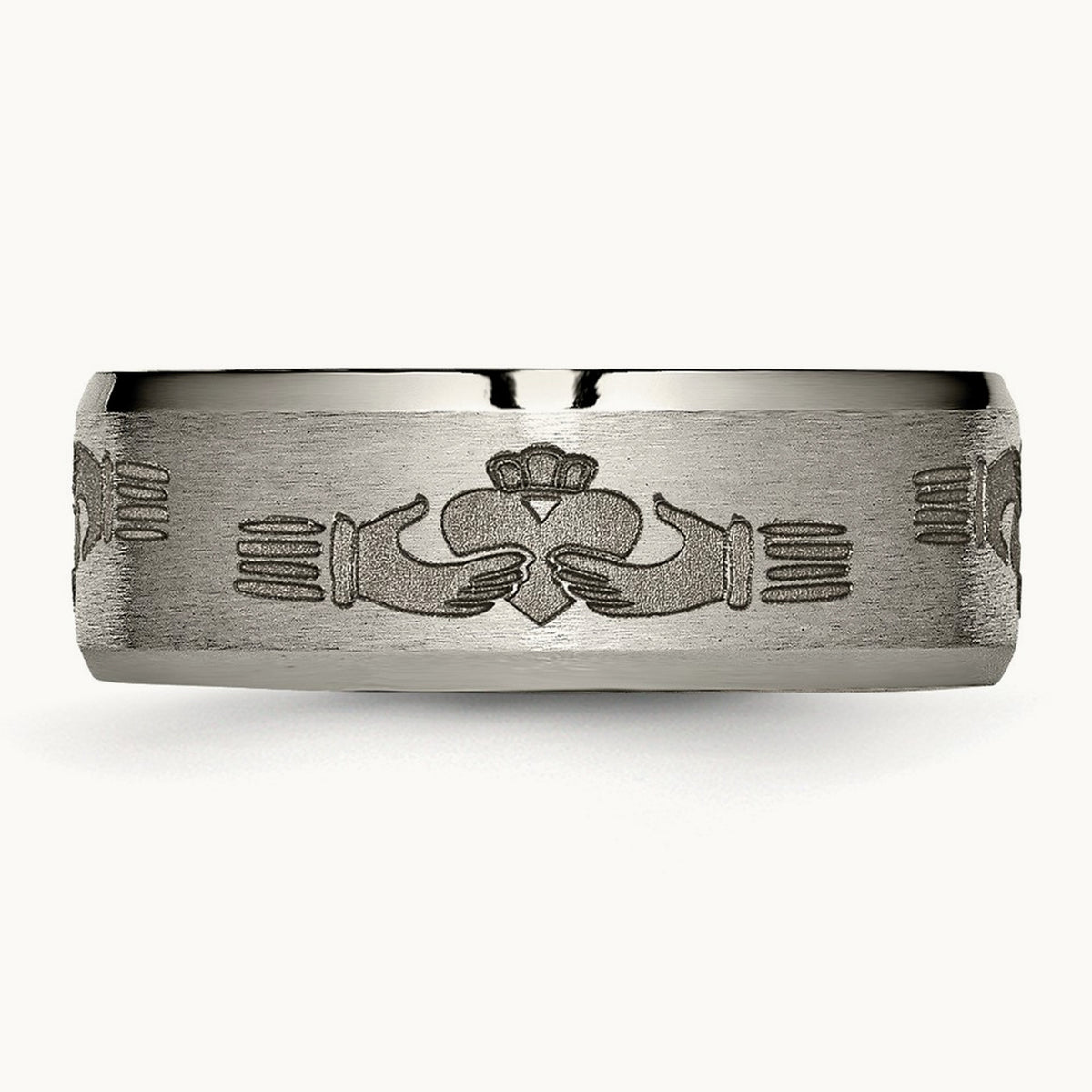 Brushed/Polished Claddagh Laser Design Beveled Edge Band — photo set