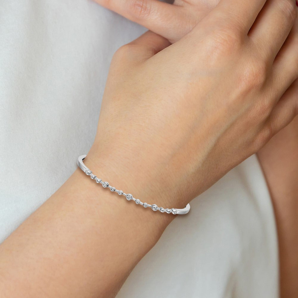 Diamond Bangle Bracelet — photo set