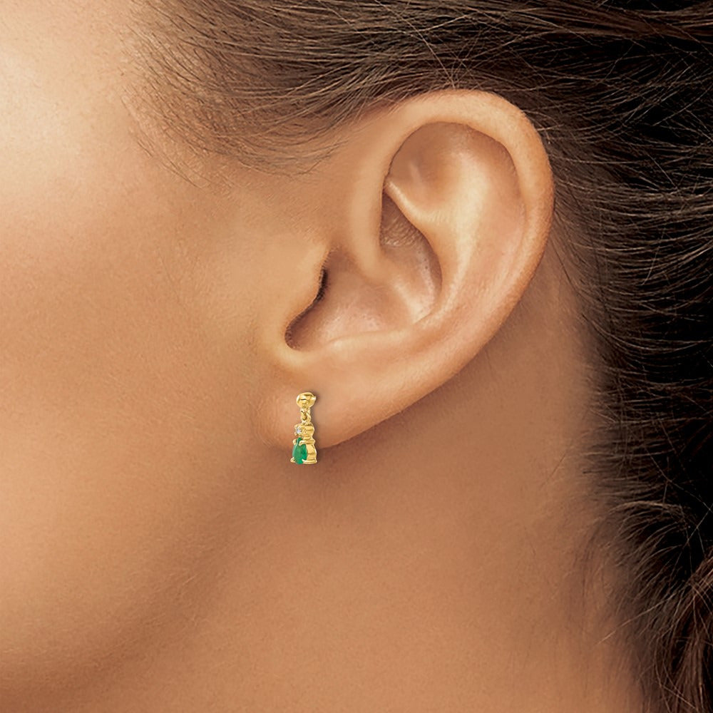 Emerald and Diamond Dangle Earrings — photo set